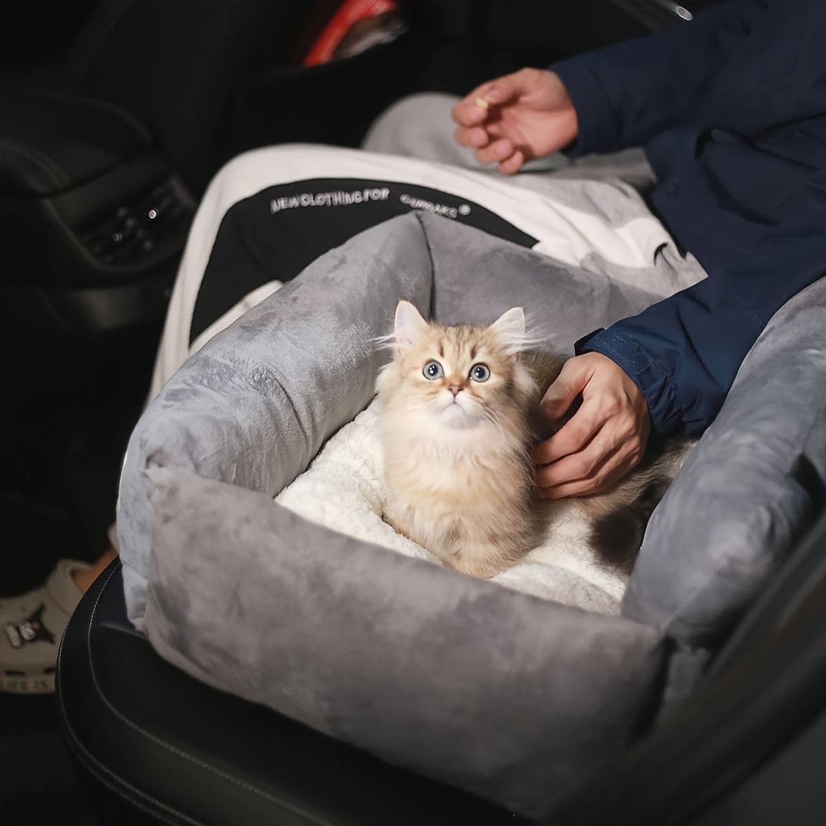 Łóżko dla psa w kształcie samo – Pet Supplies Plus recenzja i cena